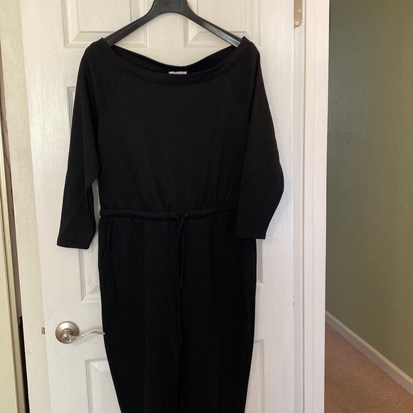 Size large off the shoulder one piece - Picture 1 of 3